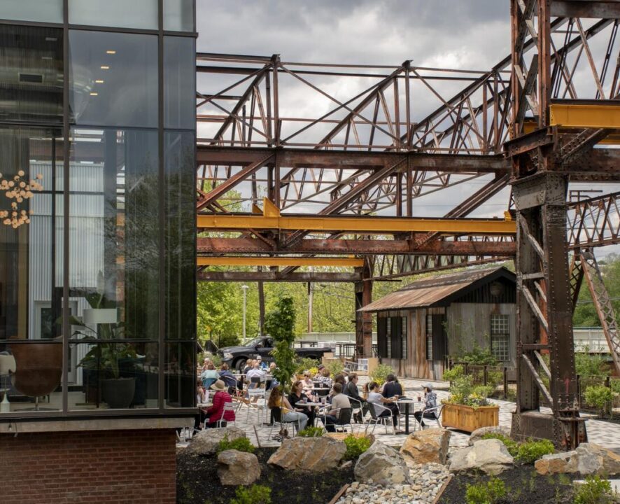Sustainable office atrium